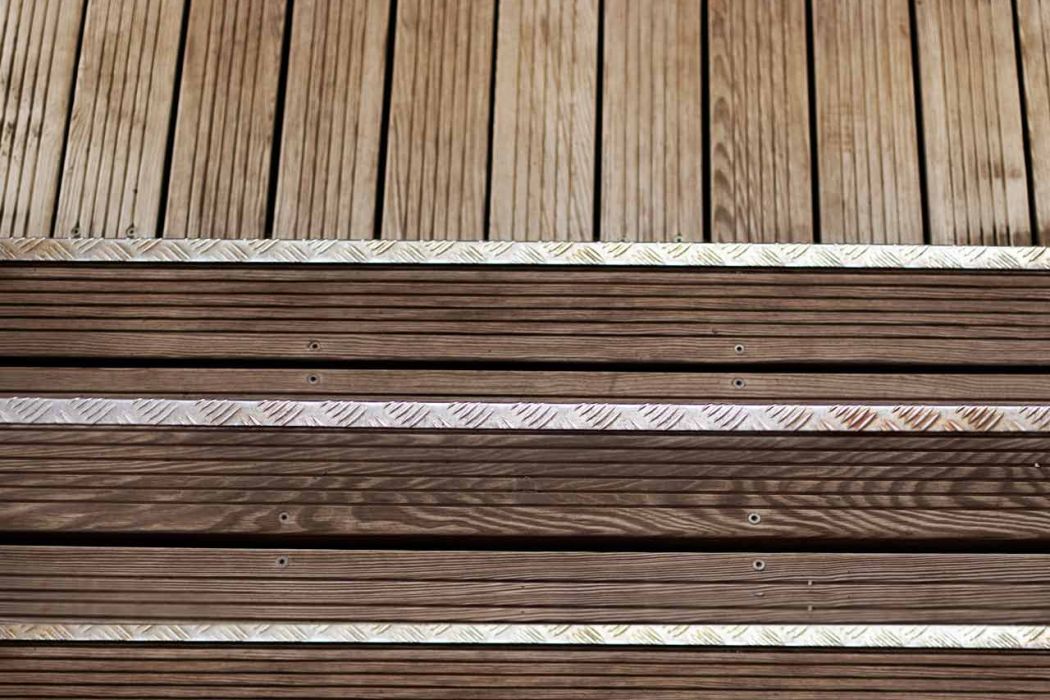 TE di Turra Eugenio. Rivendita e posa parquet, scale e sottotetti. Erbusco, Brescia. Operiamo in tutta Lombardia