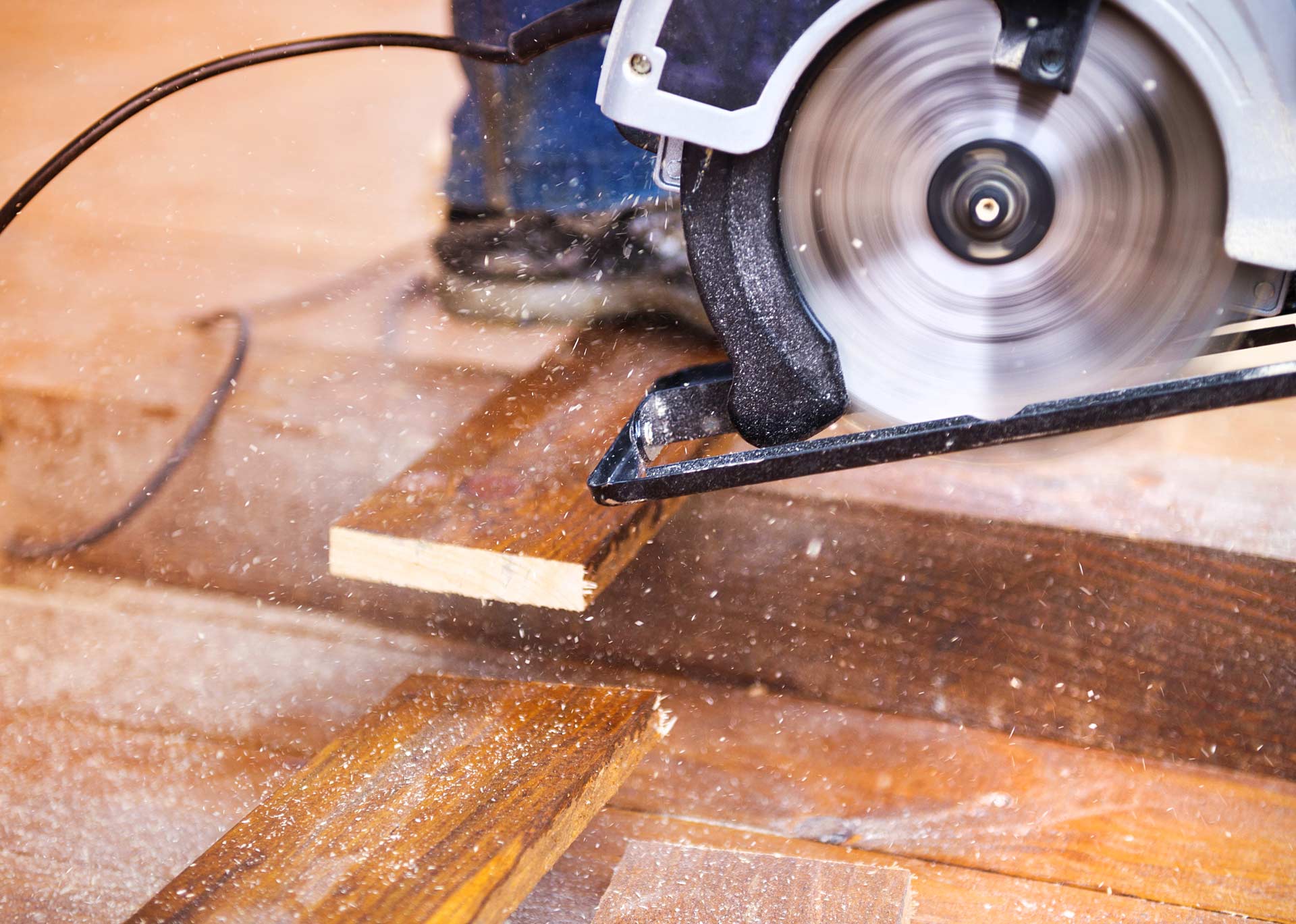 TE di Turra Eugenio. Rivendita e posa parquet, scale e sottotetti. Erbusco, Brescia. Operiamo in tutta Lombardia