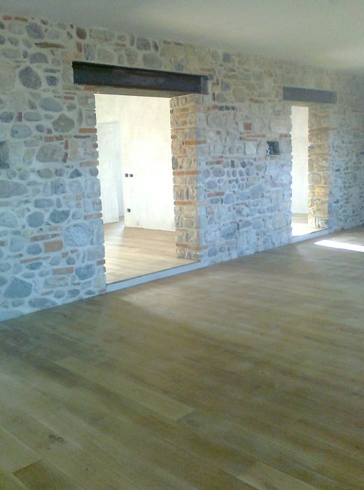 TE di Turra Eugenio. Rivendita e posa parquet, scale e sottotetti. Erbusco, Brescia. Operiamo in tutta Lombardia