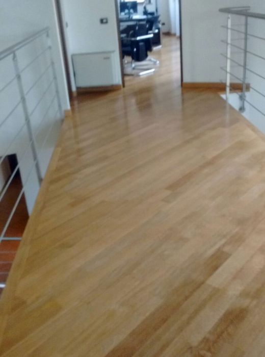 TE di Turra Eugenio. Rivendita e posa parquet, scale e sottotetti. Erbusco, Brescia. Operiamo in tutta Lombardia